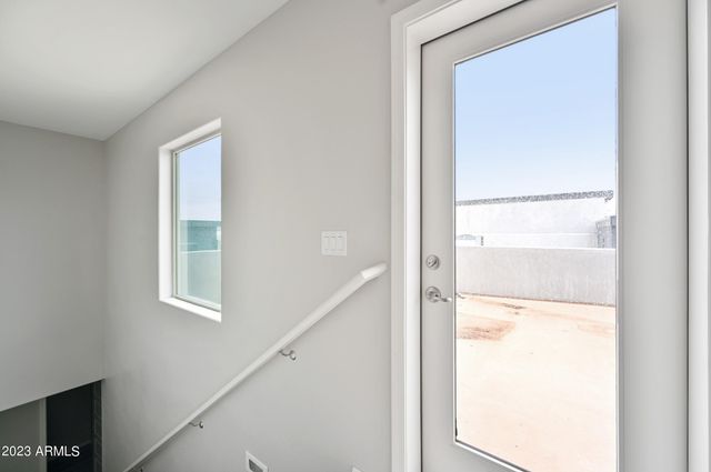 1957 W Kinfield Trail, Phoenix, AZ 85085