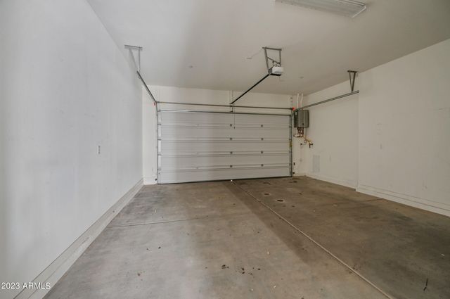 1957 W Kinfield Trail, Phoenix, AZ 85085