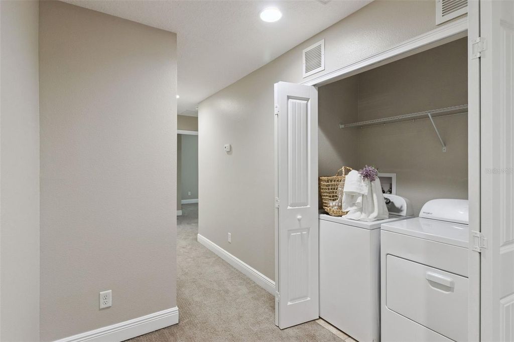 Image 19 of property listing at 2544 MAYER STREET, Orlando, FL 32806
