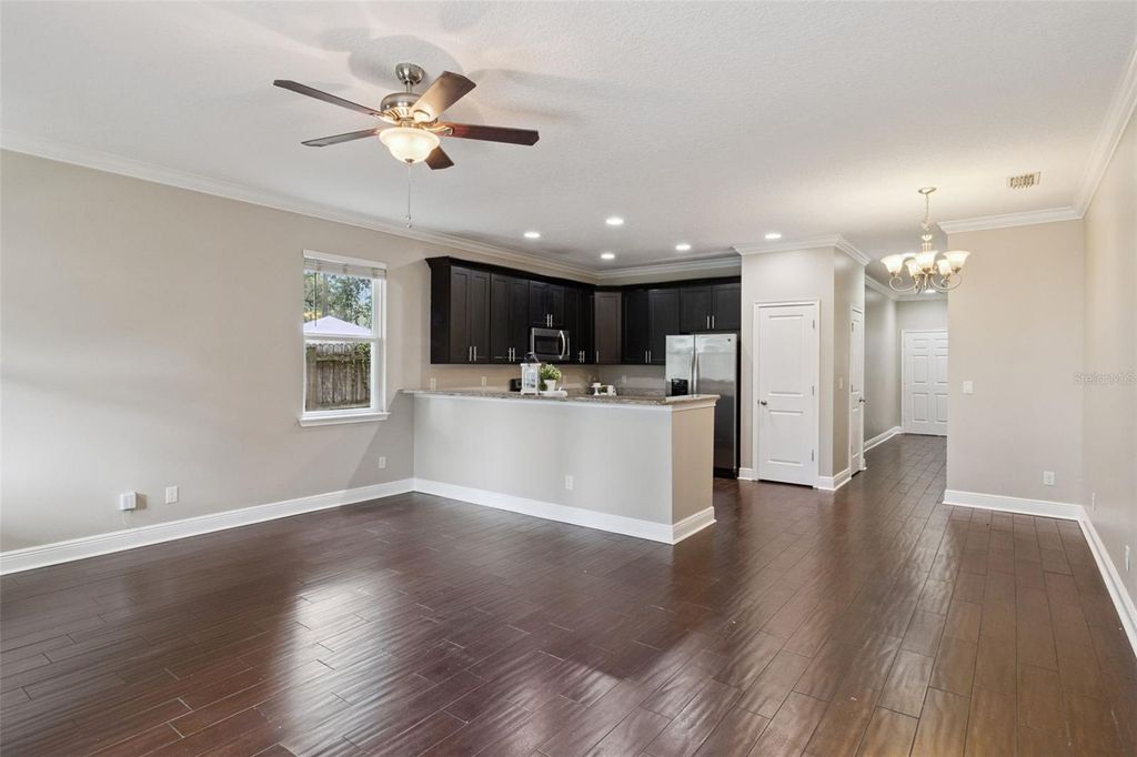 Image 4 of property listing at 2544 MAYER STREET, Orlando, FL 32806