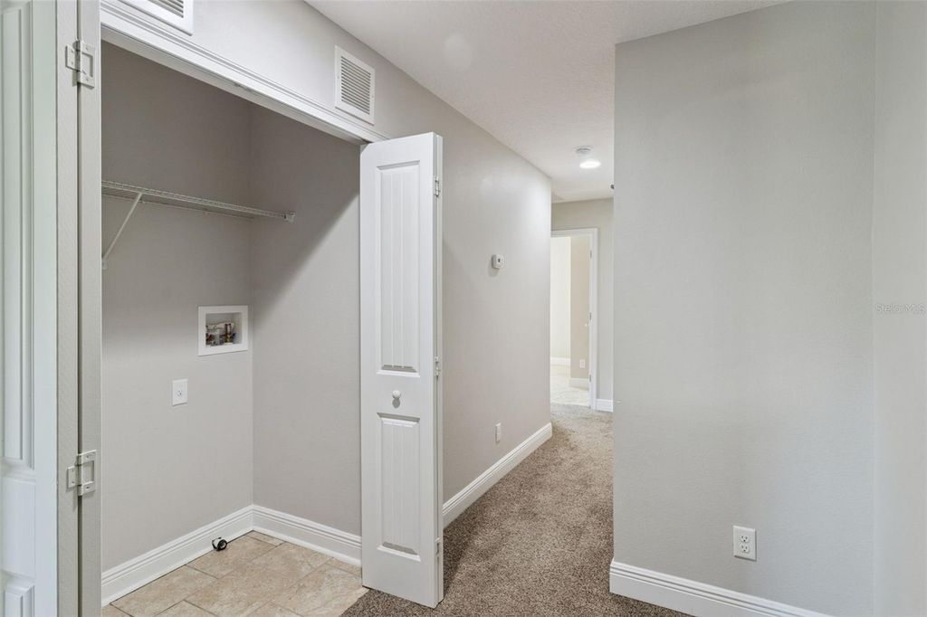 Image 37 of property listing at 2544 MAYER STREET, Orlando, FL 32806