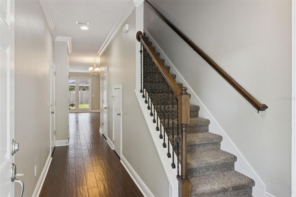 Image 8 of property listing at 2544 MAYER STREET, Orlando, FL 32806