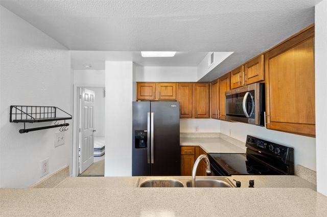 9831 Walnut Street 113, Dallas, TX 75243