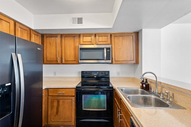 9831 Walnut Street 113, Dallas, TX 75243