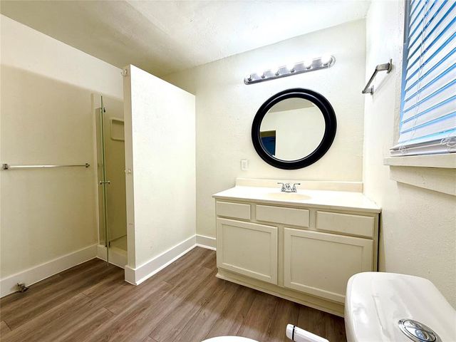 2137 NW 12th Street, Oklahoma City, OK 73107