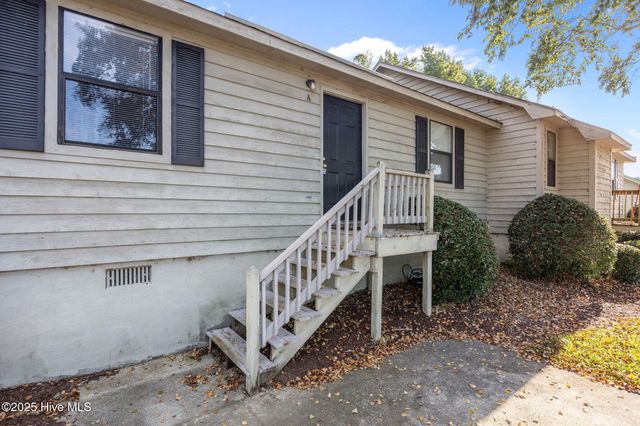 213 Wyndham Circle A, Greenville, NC 27858