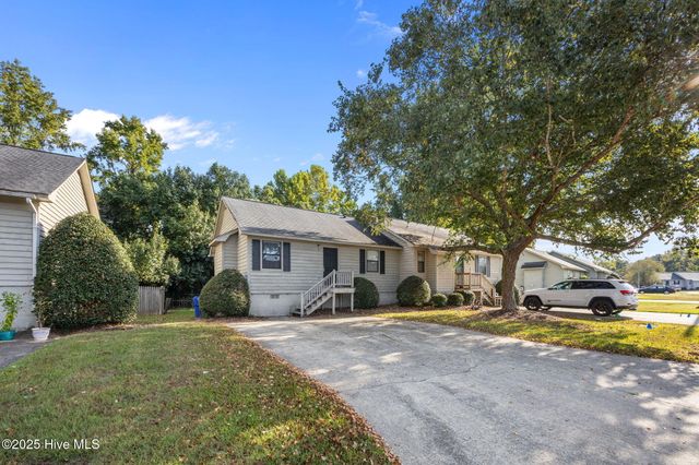 213 Wyndham Circle A, Greenville, NC 27858