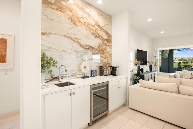 80076 Champions Way, La Quinta, CA 92253