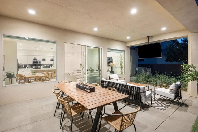 80076 Champions Way, La Quinta, CA 92253