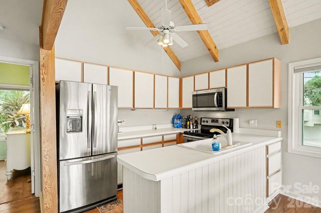 12 Riptide Lane, Pawleys Island, SC 29585