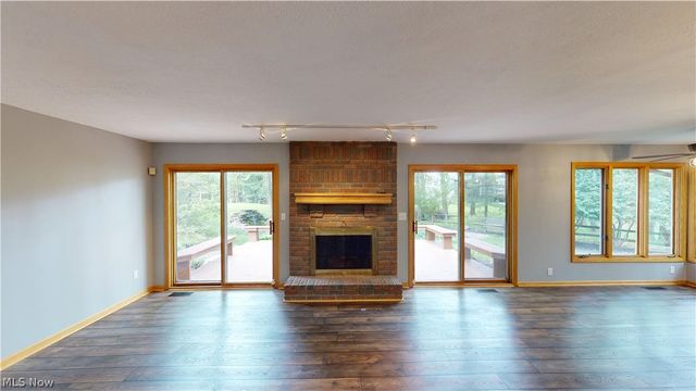 3464 Hunters, Stow, OH 44224
