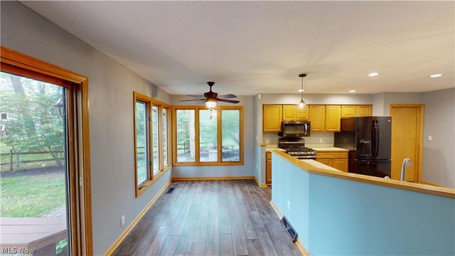 3464 Hunters, Stow, OH 44224