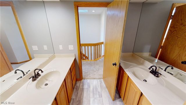 3464 Hunters, Stow, OH 44224