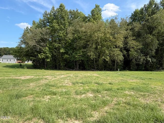 373 Bonsai Way, Four Oaks, NC 27524