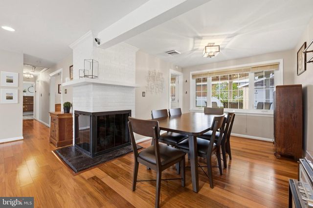 637 SCHOOL LINE DR, King Of Prussia, PA 19406