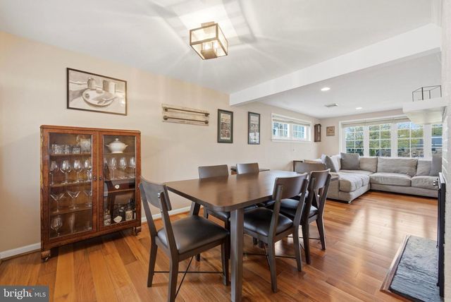 637 SCHOOL LINE DR, King Of Prussia, PA 19406