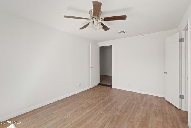 236 PAPAYA Street, El Paso, TX 79915