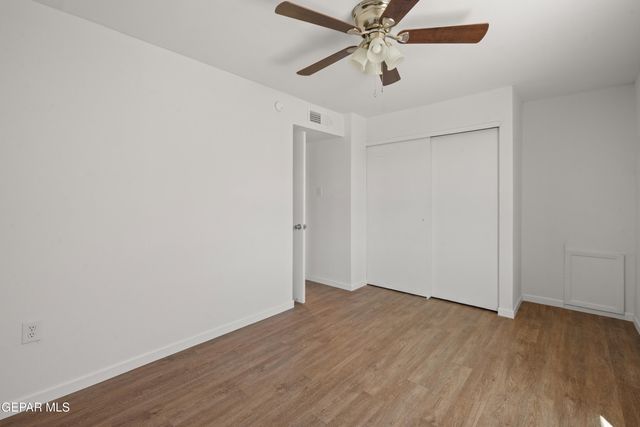 236 PAPAYA Street, El Paso, TX 79915