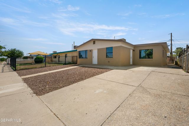 236 PAPAYA Street, El Paso, TX 79915