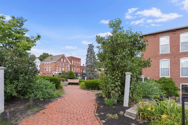 125 Main St Apt 39, Newmarket, NH 03857