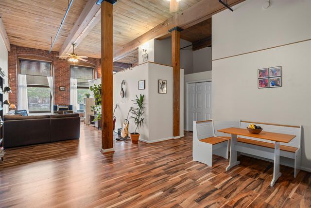 125 Main St Apt 39, Newmarket, NH 03857