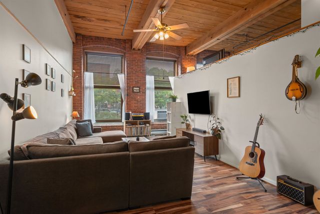 125 Main St Apt 39, Newmarket, NH 03857