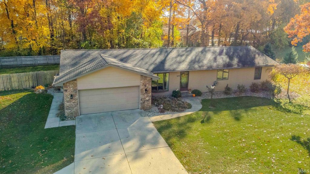 7260 W 350 N, Shipshewana, IN 46565