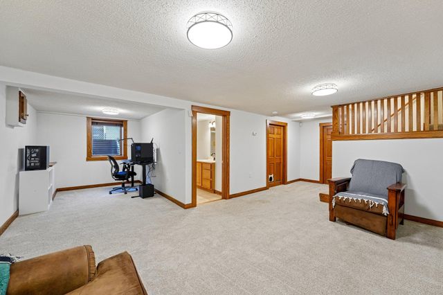 1037 Burr Street, Saint Paul, MN 55130