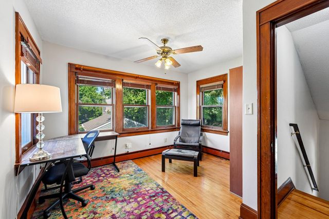 1037 Burr Street, Saint Paul, MN 55130