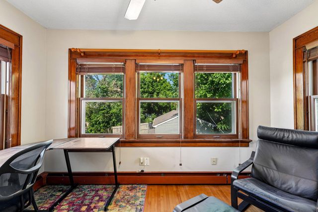 1037 Burr Street, Saint Paul, MN 55130