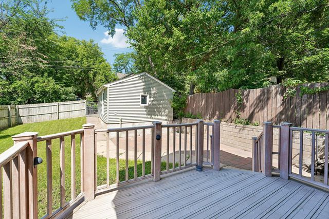 1037 Burr Street, Saint Paul, MN 55130