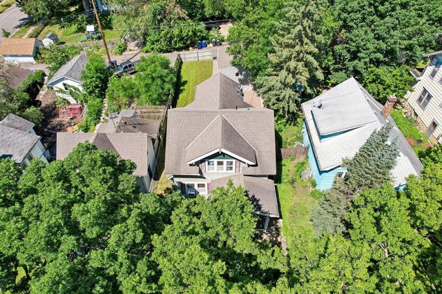 1037 Burr Street, Saint Paul, MN 55130