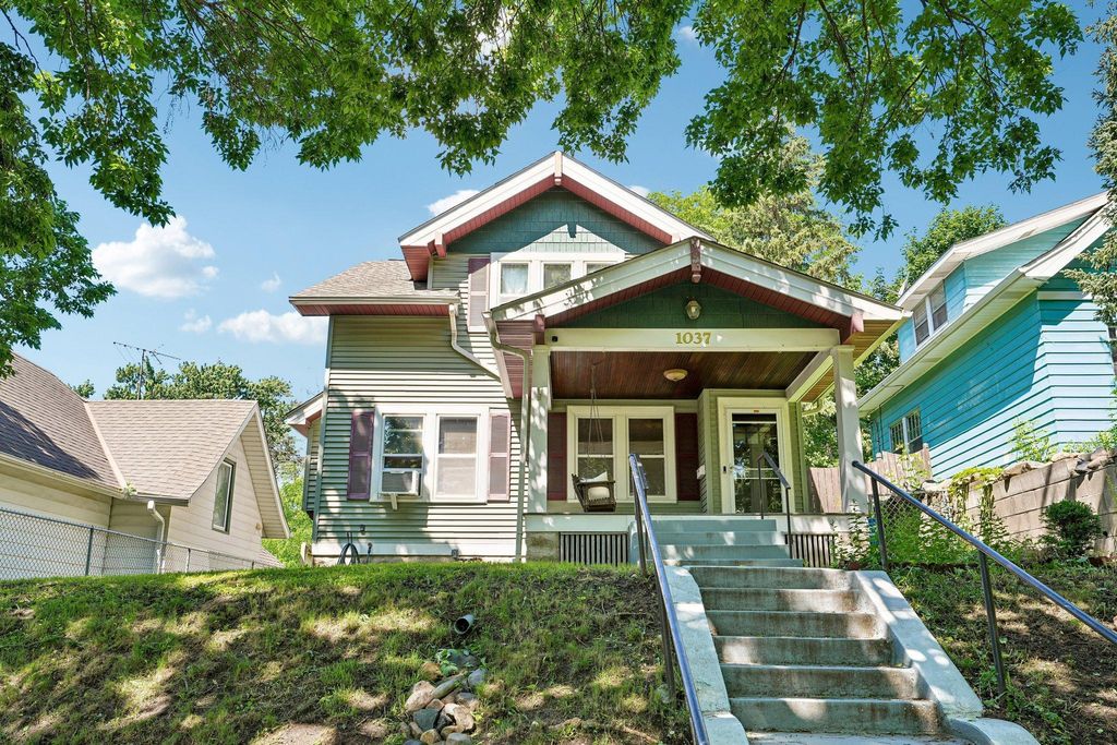 1037 Burr Street, Saint Paul, MN 55130