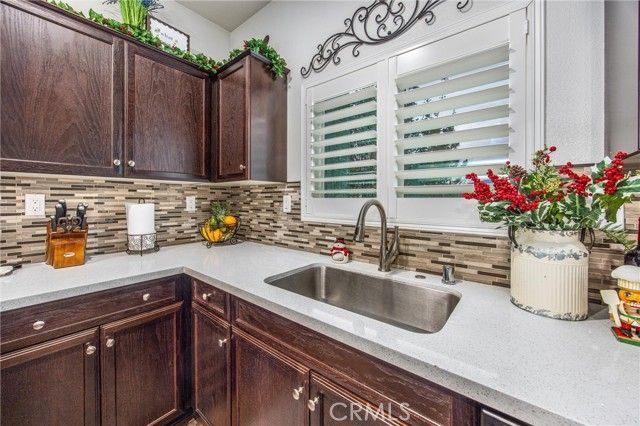 66 Country Club Drive, Calimesa, CA 92320