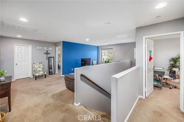 66 Country Club Drive, Calimesa, CA 92320