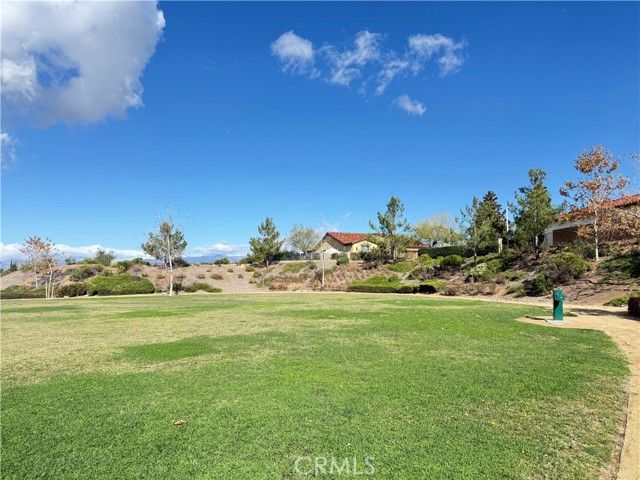 66 Country Club Drive, Calimesa, CA 92320