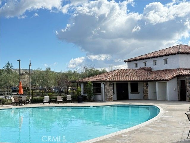 66 Country Club Drive, Calimesa, CA 92320