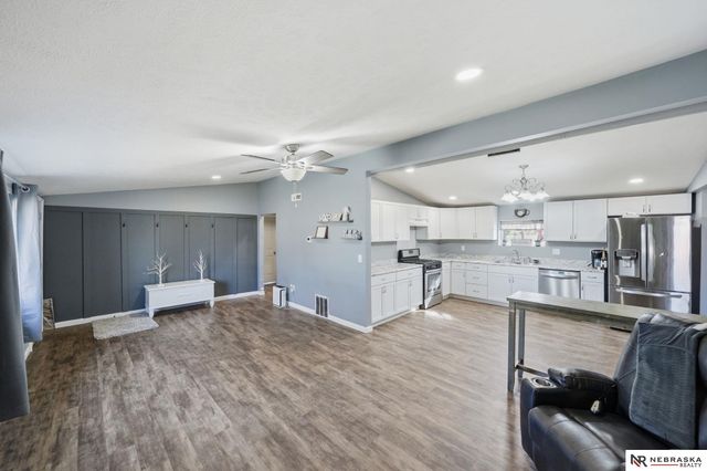 1922 Donald Street, Lincoln, NE 68505