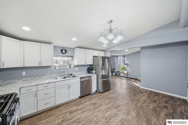 1922 Donald Street, Lincoln, NE 68505