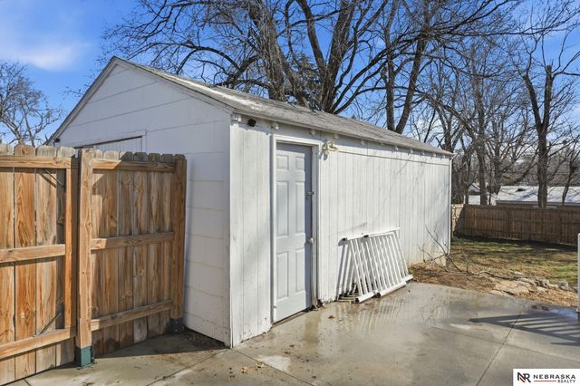 1922 Donald Street, Lincoln, NE 68505