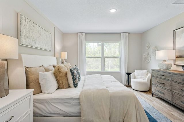 1201 NW Medina Avenue 46, Port St Lucie, FL 34953