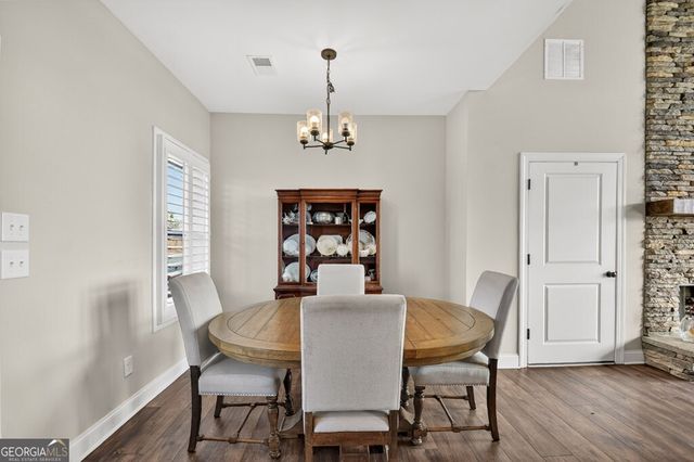 28 Mountaintown Overlook, Ellijay, GA 30540