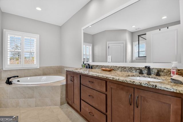 28 Mountaintown Overlook, Ellijay, GA 30540