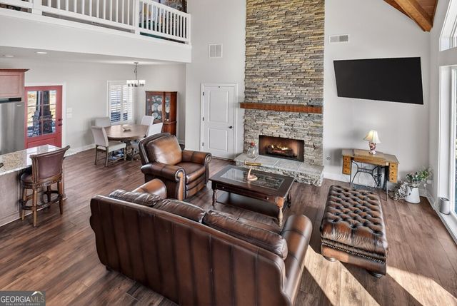 28 Mountaintown Overlook, Ellijay, GA 30540