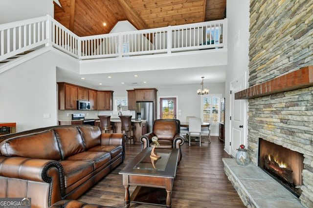 28 Mountaintown Overlook, Ellijay, GA 30540