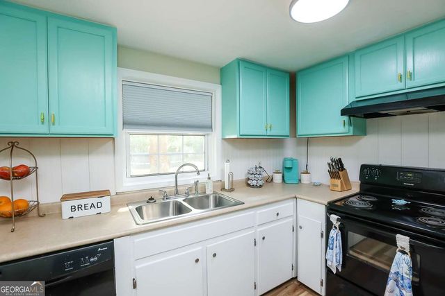 805 N Main Street, Pembroke, GA 31321