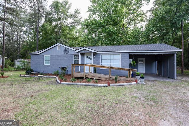 805 N Main Street, Pembroke, GA 31321