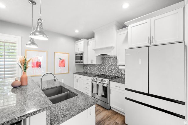 382 E 7TH AVE, Salt Lake City, UT 84103