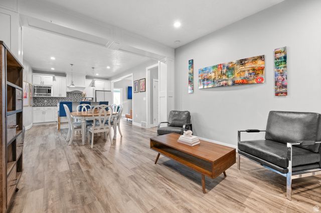 382 E 7TH AVE, Salt Lake City, UT 84103