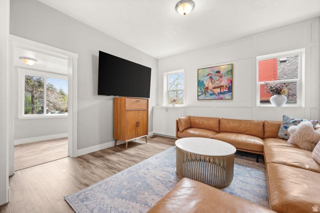 382 E 7TH AVE, Salt Lake City, UT 84103